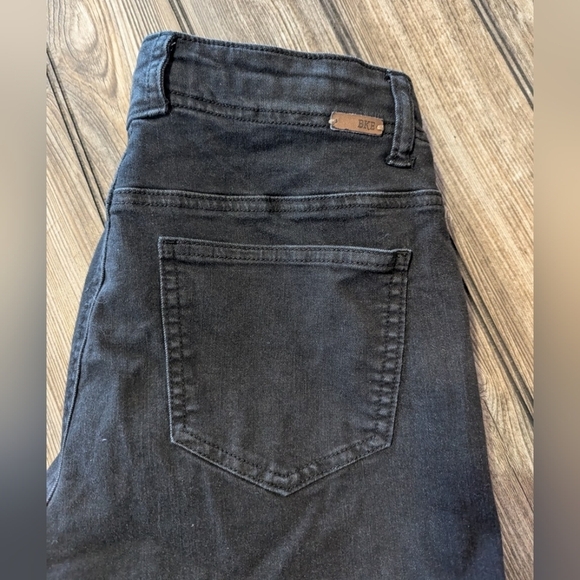 BKE size 26 black jeans with drawstring cord - Picture 2 of 9